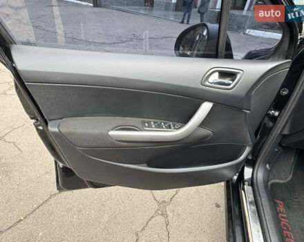 Чорний Пежо 308, об'ємом двигуна 1.6 л та пробігом 160 тис. км за 7300 $, фото 27 на Automoto.ua