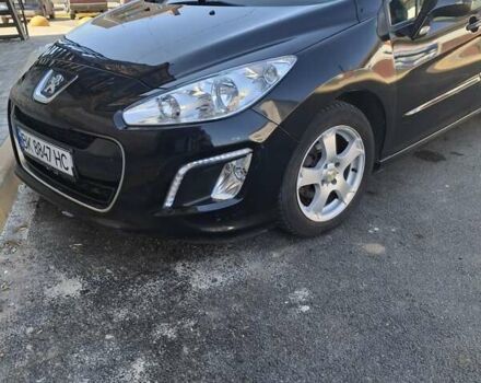 Чорний Пежо 308, об'ємом двигуна 1.6 л та пробігом 200 тис. км за 6700 $, фото 1 на Automoto.ua