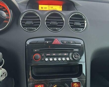 Черный Пежо 308, объемом двигателя 1.6 л и пробегом 145 тыс. км за 7400 $, фото 28 на Automoto.ua