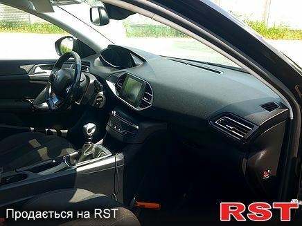 Чорний Пежо 308, об'ємом двигуна 1.6 л та пробігом 301 тис. км за 8800 $, фото 2 на Automoto.ua