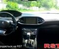 Чорний Пежо 308, об'ємом двигуна 1.6 л та пробігом 301 тис. км за 8800 $, фото 3 на Automoto.ua