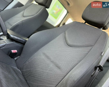 Черный Пежо 308, объемом двигателя 1.6 л и пробегом 248 тыс. км за 5350 $, фото 36 на Automoto.ua