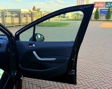 Черный Пежо 308, объемом двигателя 1.56 л и пробегом 256 тыс. км за 4999 $, фото 16 на Automoto.ua