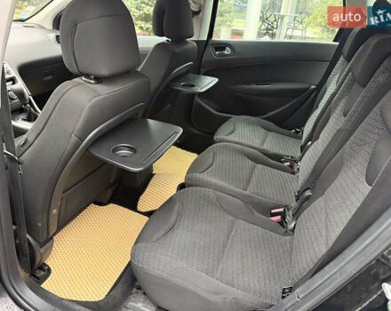 Черный Пежо 308, объемом двигателя 1.56 л и пробегом 240 тыс. км за 3500 $, фото 11 на Automoto.ua