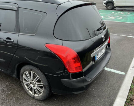 Черный Пежо 308, объемом двигателя 1.6 л и пробегом 260 тыс. км за 4700 $, фото 11 на Automoto.ua