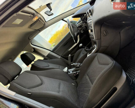 Черный Пежо 308, объемом двигателя 1.6 л и пробегом 248 тыс. км за 5350 $, фото 53 на Automoto.ua