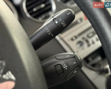 Черный Пежо 308, объемом двигателя 1.6 л и пробегом 248 тыс. км за 5350 $, фото 33 на Automoto.ua