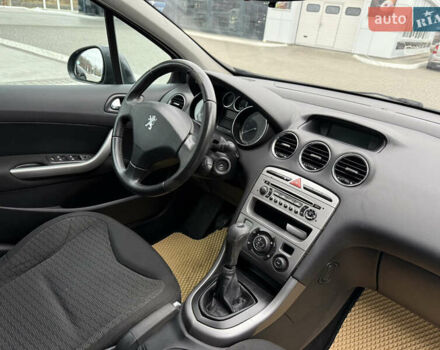 Черный Пежо 308, объемом двигателя 1.56 л и пробегом 240 тыс. км за 3500 $, фото 14 на Automoto.ua
