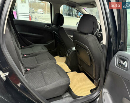 Черный Пежо 308, объемом двигателя 1.56 л и пробегом 240 тыс. км за 3500 $, фото 12 на Automoto.ua