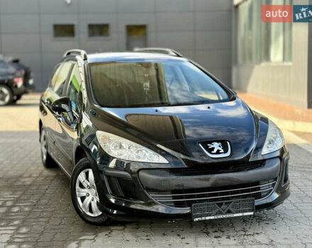 Черный Пежо 308, объемом двигателя 1.6 л и пробегом 248 тыс. км за 5350 $, фото 1 на Automoto.ua