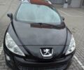 Черный Пежо 308, объемом двигателя 1.6 л и пробегом 384 тыс. км за 4500 $, фото 1 на Automoto.ua