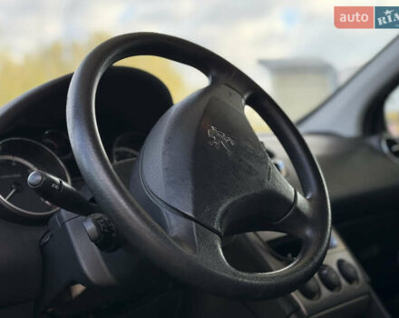 Черный Пежо 308, объемом двигателя 1.6 л и пробегом 248 тыс. км за 5350 $, фото 31 на Automoto.ua