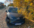 Черный Пежо 308, объемом двигателя 2 л и пробегом 305 тыс. км за 7000 $, фото 1 на Automoto.ua