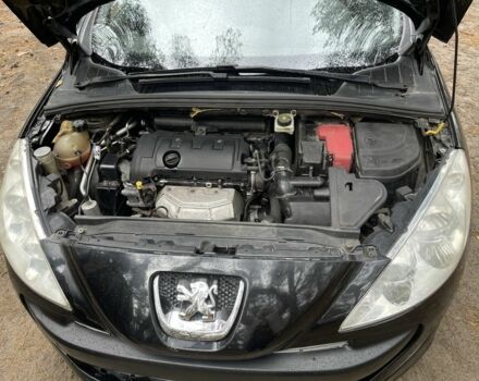 Черный Пежо 308, объемом двигателя 1.6 л и пробегом 233 тыс. км за 4500 $, фото 15 на Automoto.ua