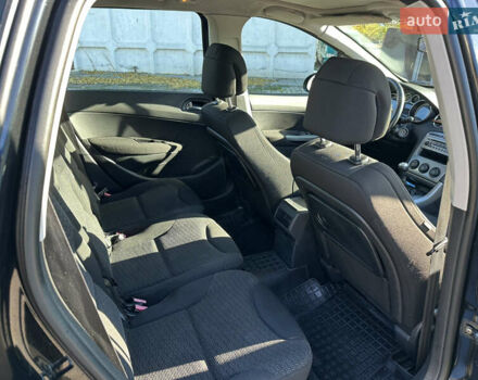 Чорний Пежо 308, об'ємом двигуна 1.6 л та пробігом 236 тис. км за 5800 $, фото 3 на Automoto.ua