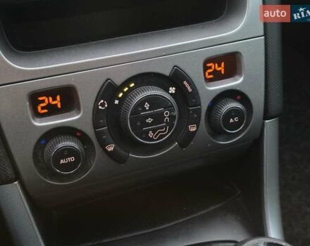 Чорний Пежо 308, об'ємом двигуна 1.6 л та пробігом 196 тис. км за 3999 $, фото 41 на Automoto.ua