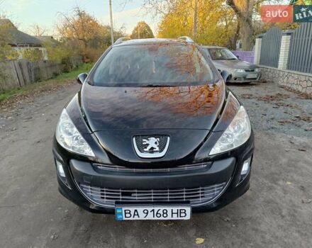 Чорний Пежо 308, об'ємом двигуна 1.6 л та пробігом 190 тис. км за 4800 $, фото 7 на Automoto.ua