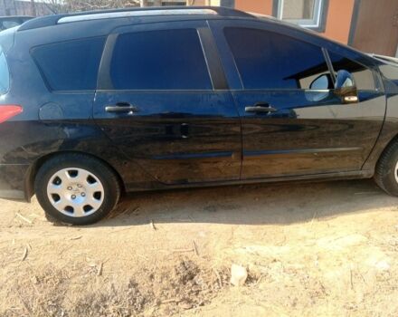 Черный Пежо 308, объемом двигателя 1.4 л и пробегом 250 тыс. км за 4500 $, фото 1 на Automoto.ua