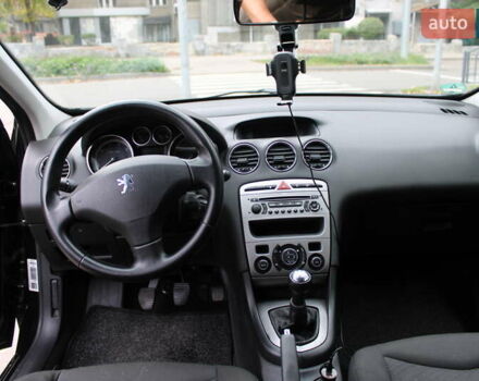 Чорний Пежо 308, об'ємом двигуна 1.4 л та пробігом 265 тис. км за 4299 $, фото 8 на Automoto.ua