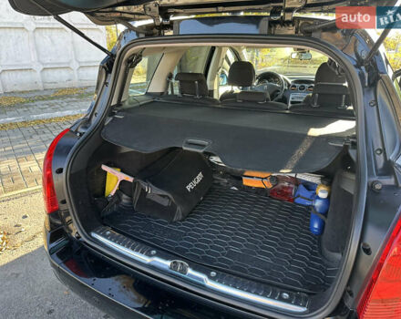 Чорний Пежо 308, об'ємом двигуна 1.6 л та пробігом 236 тис. км за 5800 $, фото 4 на Automoto.ua