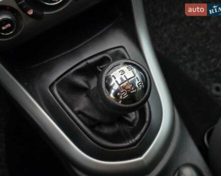 Чорний Пежо 308, об'ємом двигуна 1.6 л та пробігом 196 тис. км за 3999 $, фото 42 на Automoto.ua