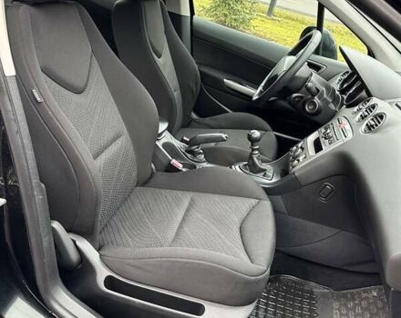 Черный Пежо 308, объемом двигателя 1.56 л и пробегом 212 тыс. км за 5300 $, фото 6 на Automoto.ua