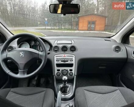 Черный Пежо 308, объемом двигателя 1.56 л и пробегом 212 тыс. км за 5300 $, фото 4 на Automoto.ua