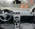 Черный Пежо 308, объемом двигателя 1.56 л и пробегом 212 тыс. км за 5300 $, фото 4 на Automoto.ua
