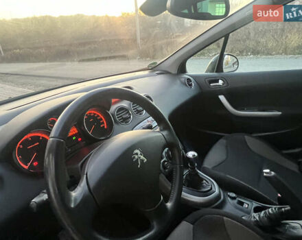 Чорний Пежо 308, об'ємом двигуна 1.6 л та пробігом 270 тис. км за 6199 $, фото 51 на Automoto.ua