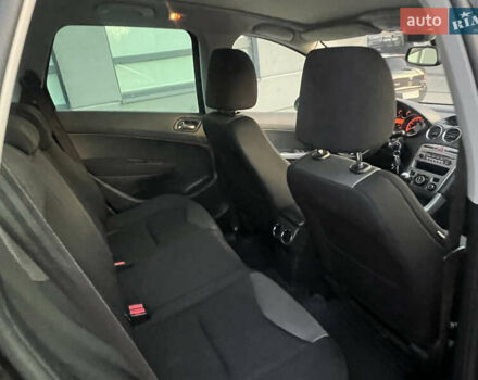 Чорний Пежо 308, об'ємом двигуна 1.6 л та пробігом 270 тис. км за 6199 $, фото 39 на Automoto.ua