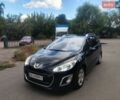 Черный Пежо 308, объемом двигателя 1.56 л и пробегом 177 тыс. км за 7000 $, фото 1 на Automoto.ua