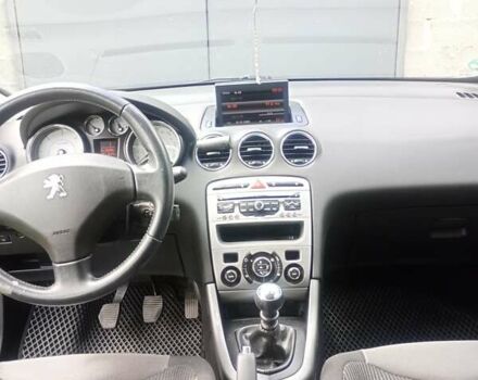 Черный Пежо 308, объемом двигателя 1.56 л и пробегом 274 тыс. км за 6500 $, фото 12 на Automoto.ua