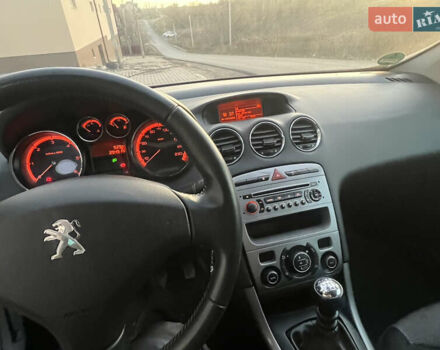 Чорний Пежо 308, об'ємом двигуна 1.6 л та пробігом 270 тис. км за 6199 $, фото 53 на Automoto.ua