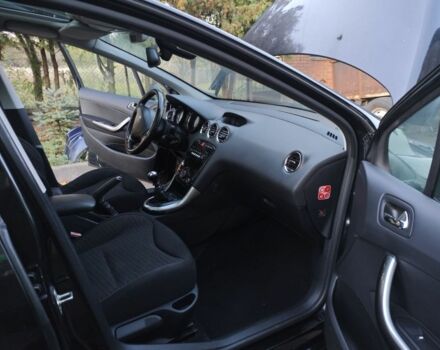 Чорний Пежо 308, об'ємом двигуна 1.6 л та пробігом 138 тис. км за 4500 $, фото 6 на Automoto.ua