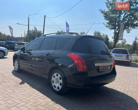 Чорний Пежо 308, об'ємом двигуна 1.6 л та пробігом 245 тис. км за 6300 $, фото 3 на Automoto.ua