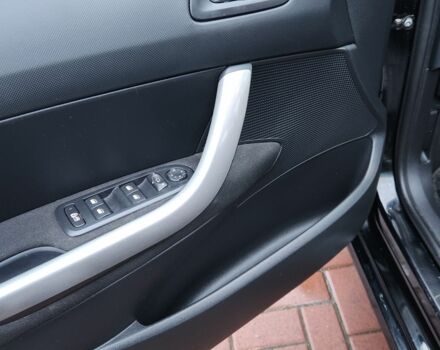 Черный Пежо 308, объемом двигателя 1.6 л и пробегом 173 тыс. км за 5600 $, фото 13 на Automoto.ua