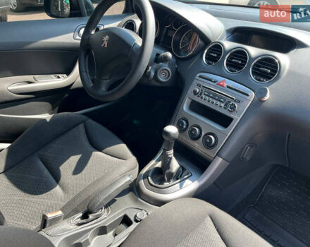 Чорний Пежо 308, об'ємом двигуна 1.6 л та пробігом 245 тис. км за 6300 $, фото 8 на Automoto.ua