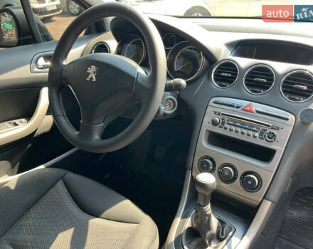Чорний Пежо 308, об'ємом двигуна 1.6 л та пробігом 245 тис. км за 6300 $, фото 10 на Automoto.ua