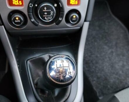 Черный Пежо 308, объемом двигателя 1.6 л и пробегом 173 тыс. км за 5600 $, фото 20 на Automoto.ua