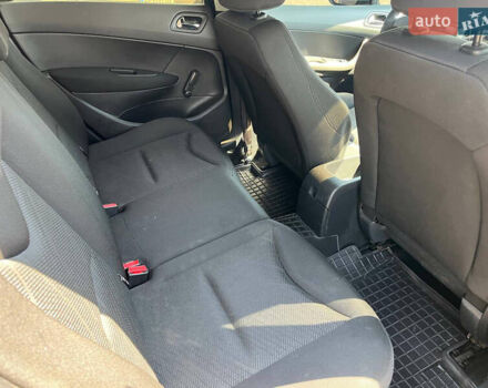 Чорний Пежо 308, об'ємом двигуна 1.6 л та пробігом 245 тис. км за 6300 $, фото 15 на Automoto.ua