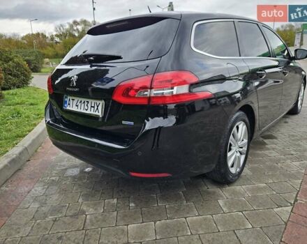 Пежо 308 2014 в Ивано-Франковске на Automoto.ua Черный Пежо 308, объемом двигателя 1.56 л и пробегом 218 тыс. км за 8600 $, фото 3 на Automoto.ua
