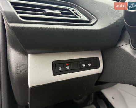 Чорний Пежо 308, об'ємом двигуна 2 л та пробігом 211 тис. км за 11900 $, фото 22 на Automoto.ua