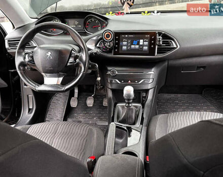 Черный Пежо 308, объемом двигателя 1.6 л и пробегом 315 тыс. км за 7700 $, фото 11 на Automoto.ua