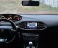 Черный Пежо 308, объемом двигателя 1.56 л и пробегом 260 тыс. км за 7700 $, фото 10 на Automoto.ua