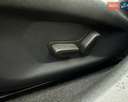 Черный Пежо 308, объемом двигателя 2 л и пробегом 211 тыс. км за 11999 $, фото 25 на Automoto.ua