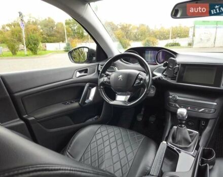 Пежо 308 2014 в Ивано-Франковске на Automoto.ua Черный Пежо 308, объемом двигателя 1.56 л и пробегом 218 тыс. км за 8600 $, фото 5 на Automoto.ua