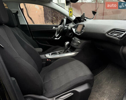 Чорний Пежо 308, об'ємом двигуна 2 л та пробігом 257 тис. км за 11199 $, фото 12 на Automoto.ua