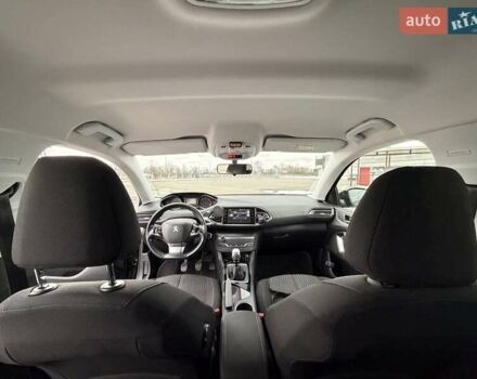 Черный Пежо 308, объемом двигателя 1.6 л и пробегом 296 тыс. км за 7800 $, фото 10 на Automoto.ua