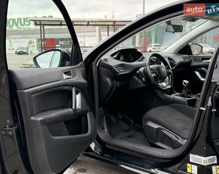 Черный Пежо 308, объемом двигателя 1.6 л и пробегом 296 тыс. км за 7800 $, фото 12 на Automoto.ua