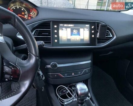 Черный Пежо 308, объемом двигателя 1.6 л и пробегом 253 тыс. км за 7700 $, фото 5 на Automoto.ua